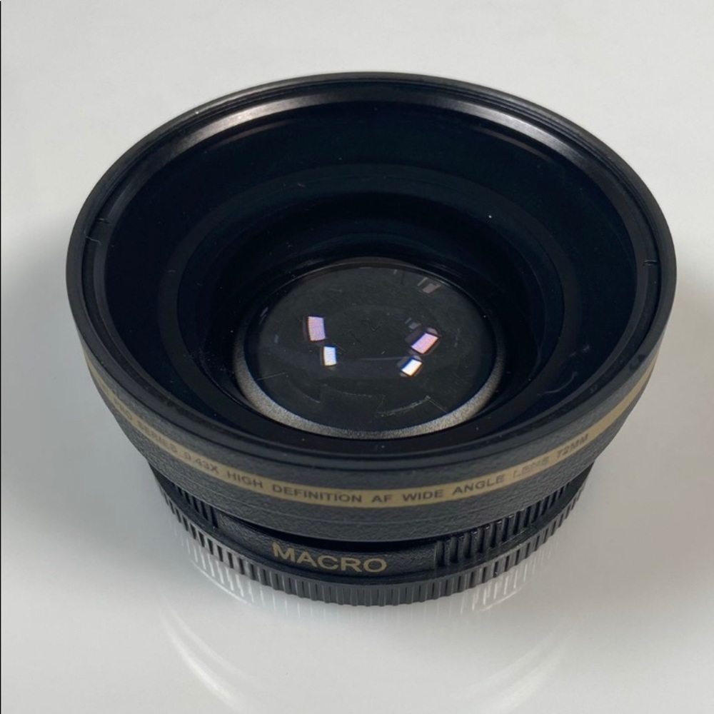 Universal Macro Wide Angle Lens